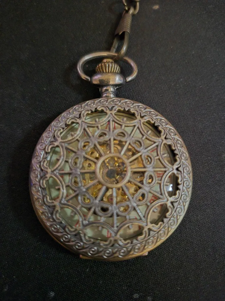 Vintage Style Pocket Watch with Chain