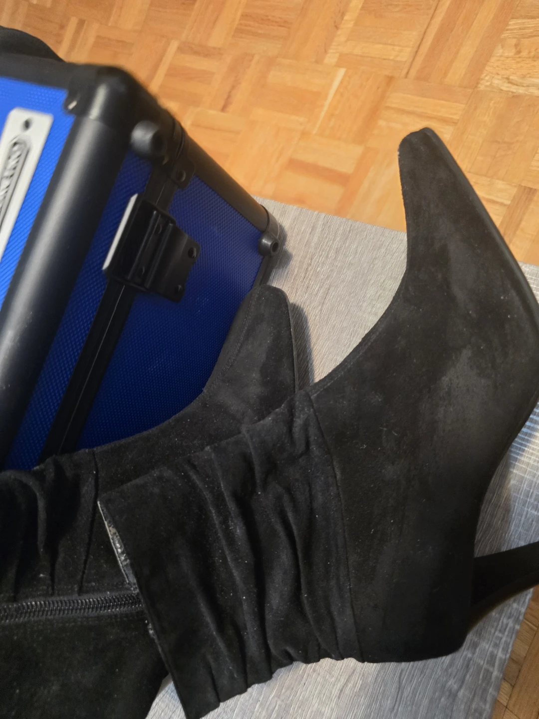 Aldo Black Suede Ankle Boots - Size 8 worn once - photo 2