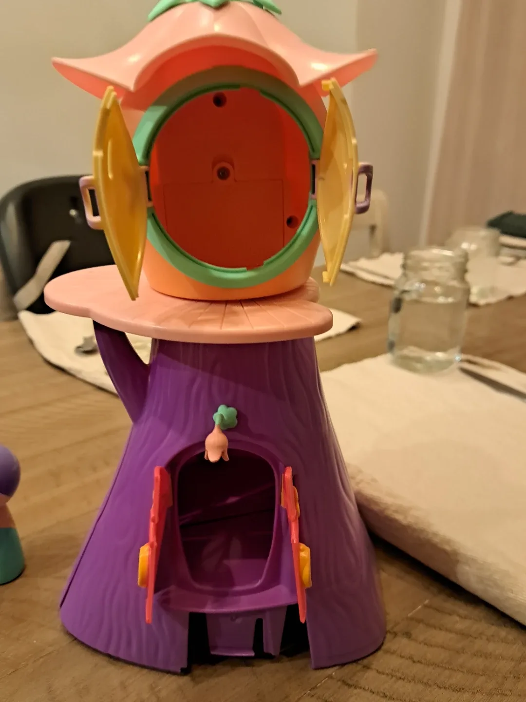 Fairy Light Treehouse with Light image indicator(2)