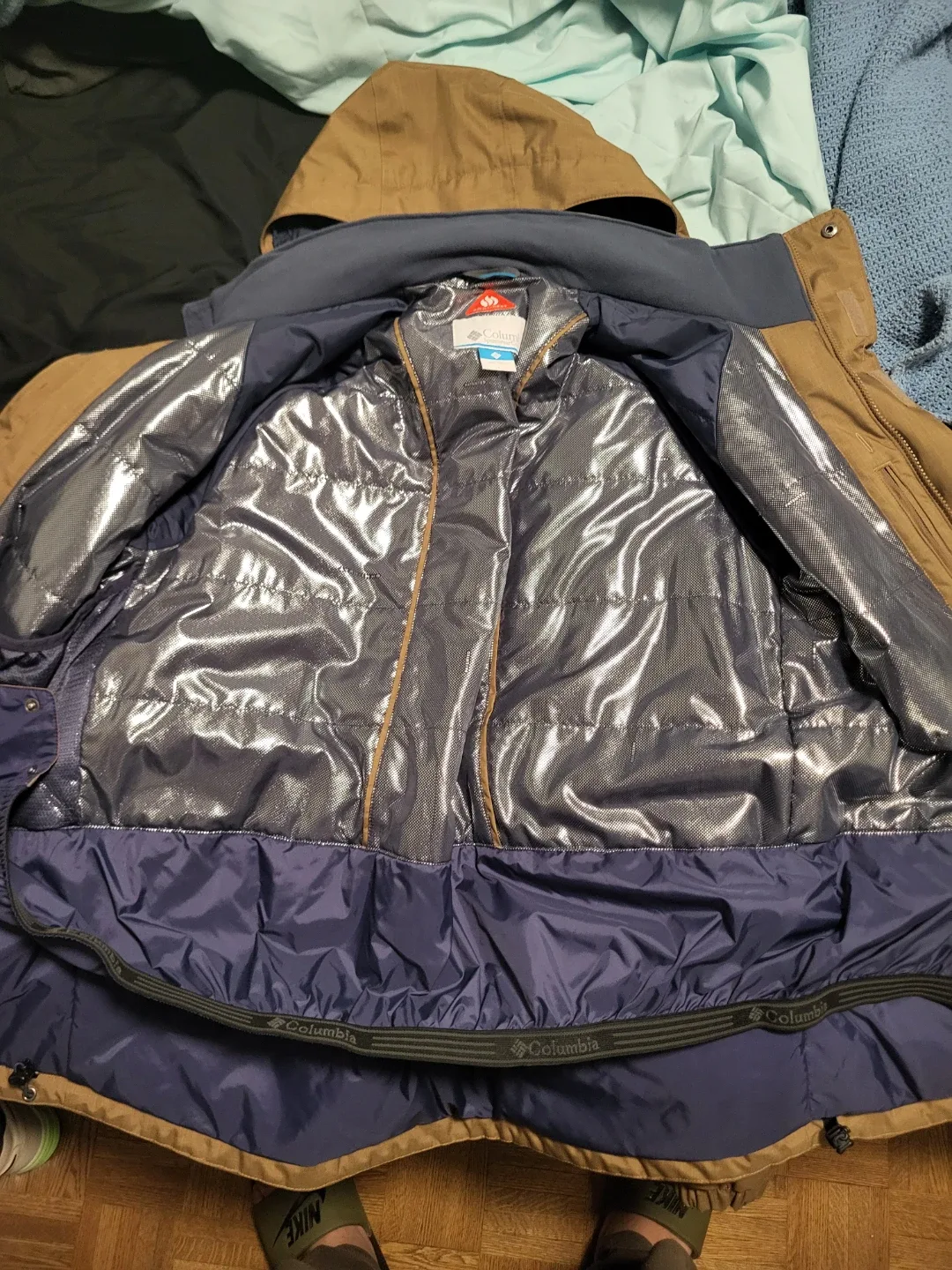Columbia Jacket, Brown image indicator(3)