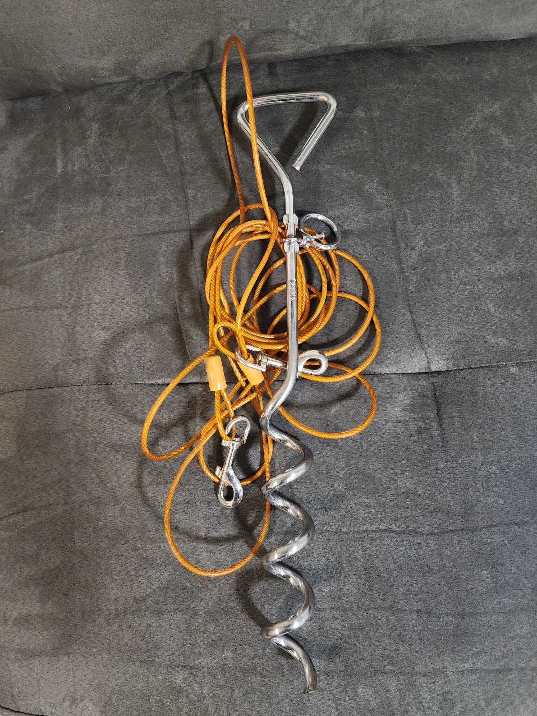 Dog Tie Out Stake & Cable image indicator(4)