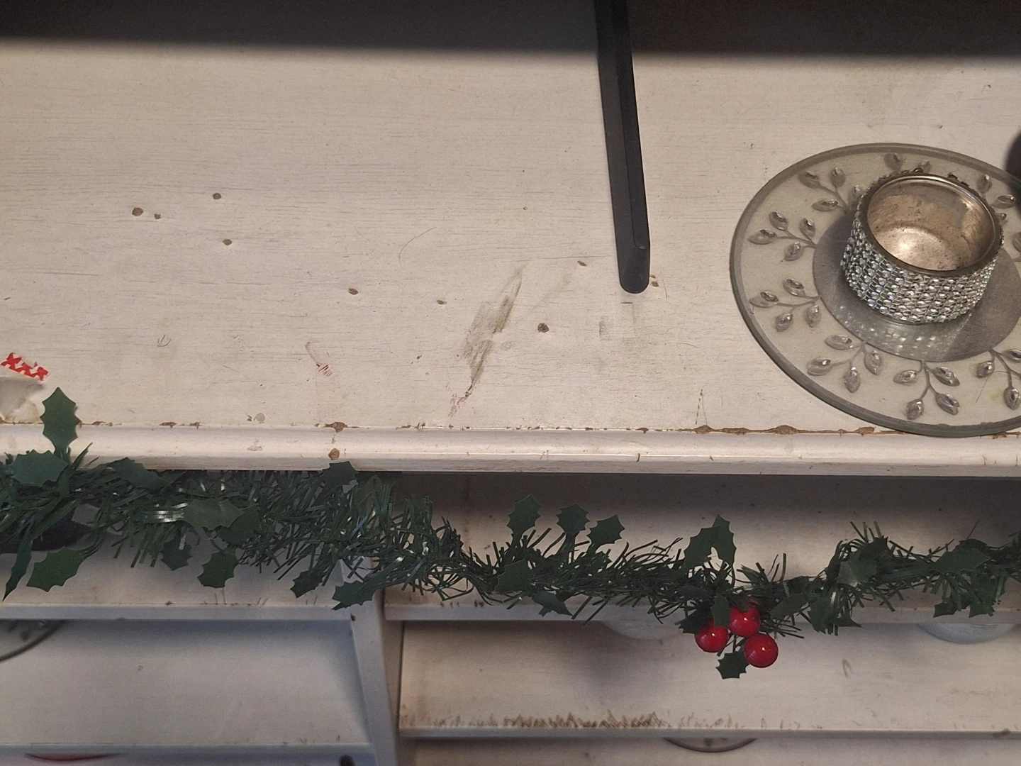 White Wooden Shelf Unit - photo 2