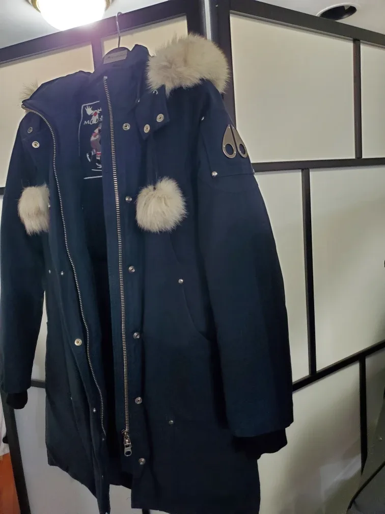 Moose Knuckles Down Parka image indicator(5)