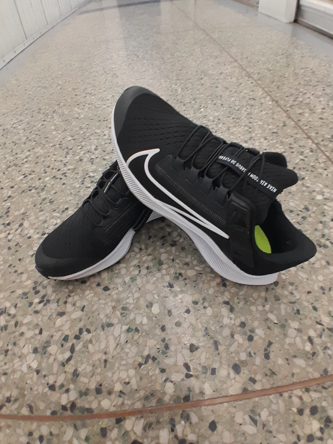 Nike Air Zoom Pegasus 38   For Boys Size 7 or 24CM