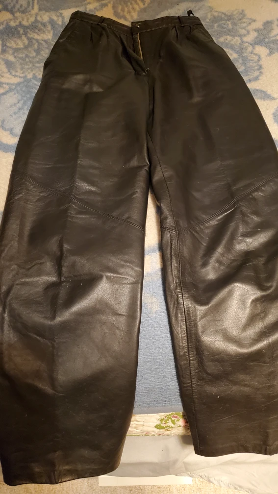 Women's Leather Pants - photo 3