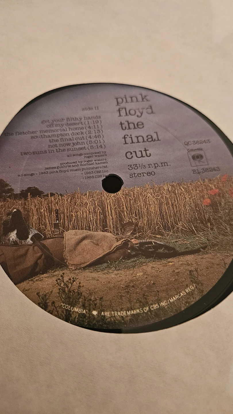 Pink Floyd - The Final Cut Vinyl Record - photo 2