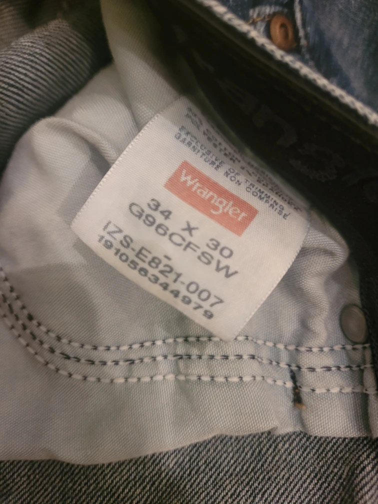 Wrangler Jeans, Size 34x32 and 34x30 - photo 3