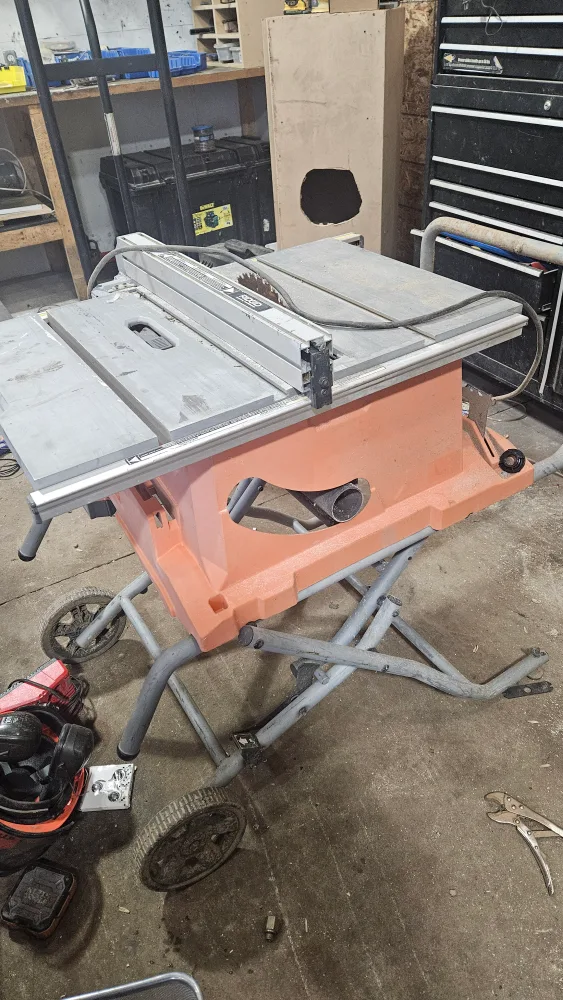 Ridgid Table Saw