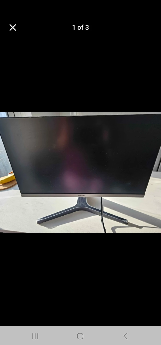 Samsung 24" Monitor and 1080p HD camera