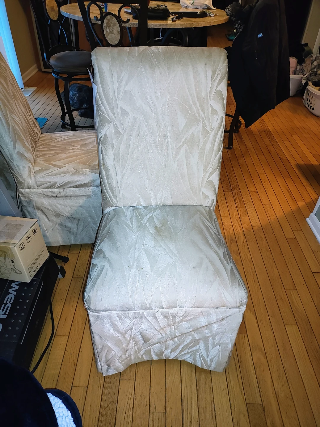 Upholstered & Skirted Dining Chairs - Set of 4 - photo 5