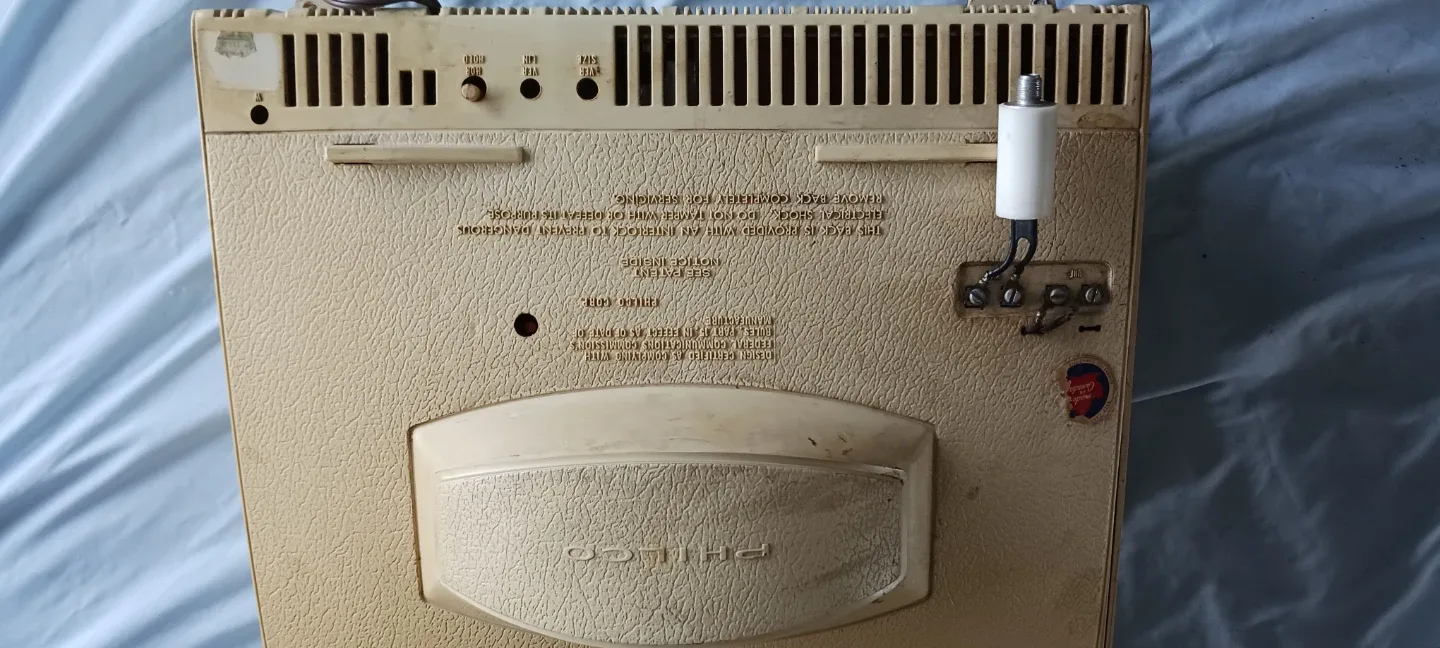 Vintage Philco TV #cleanout image indicator(5)