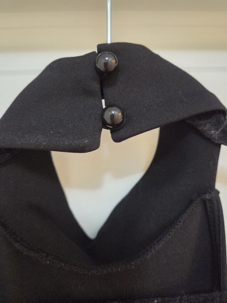 #cleanout New Missguided Black Halter Dress in size us10 - photo 4
