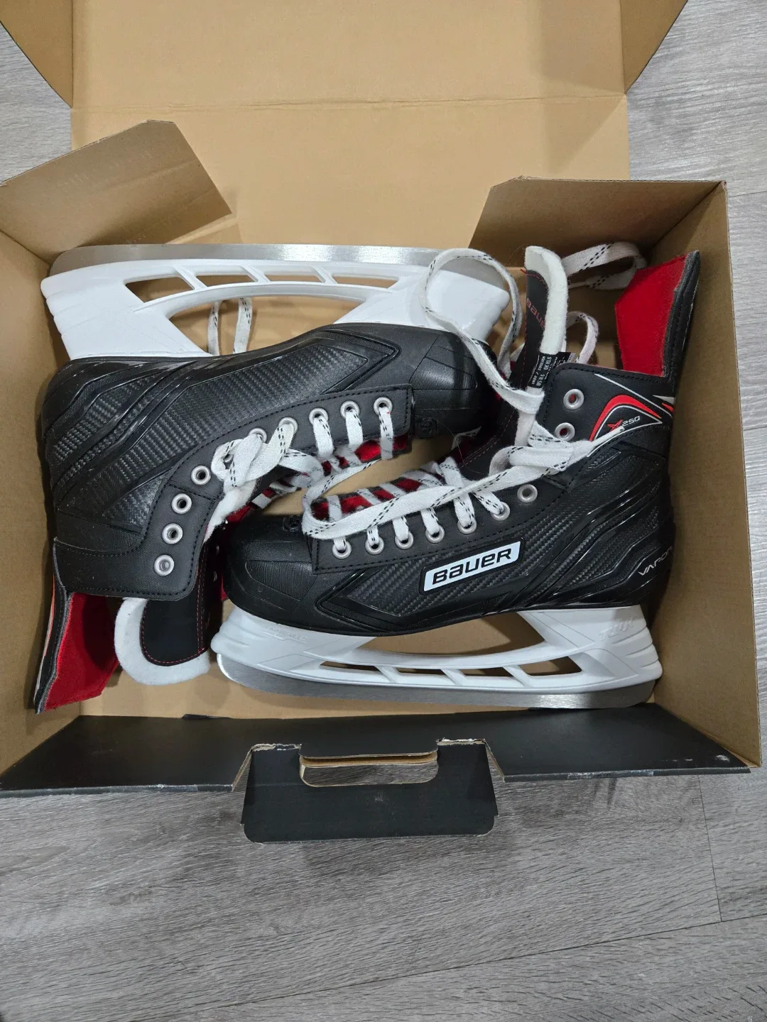 Bauer Vapor X250 Ice Hockey Skates