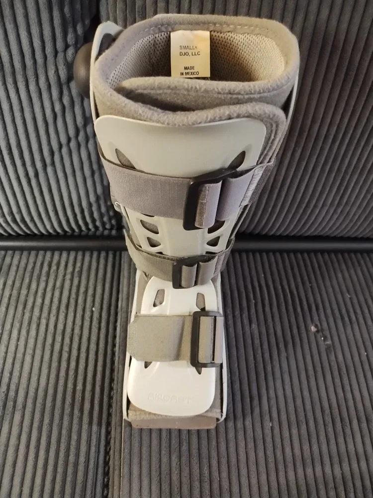DJO AirCast Walker Boot - Small