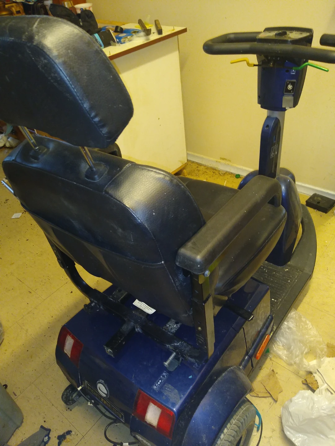 Working mobility scooter with keys - photo 4