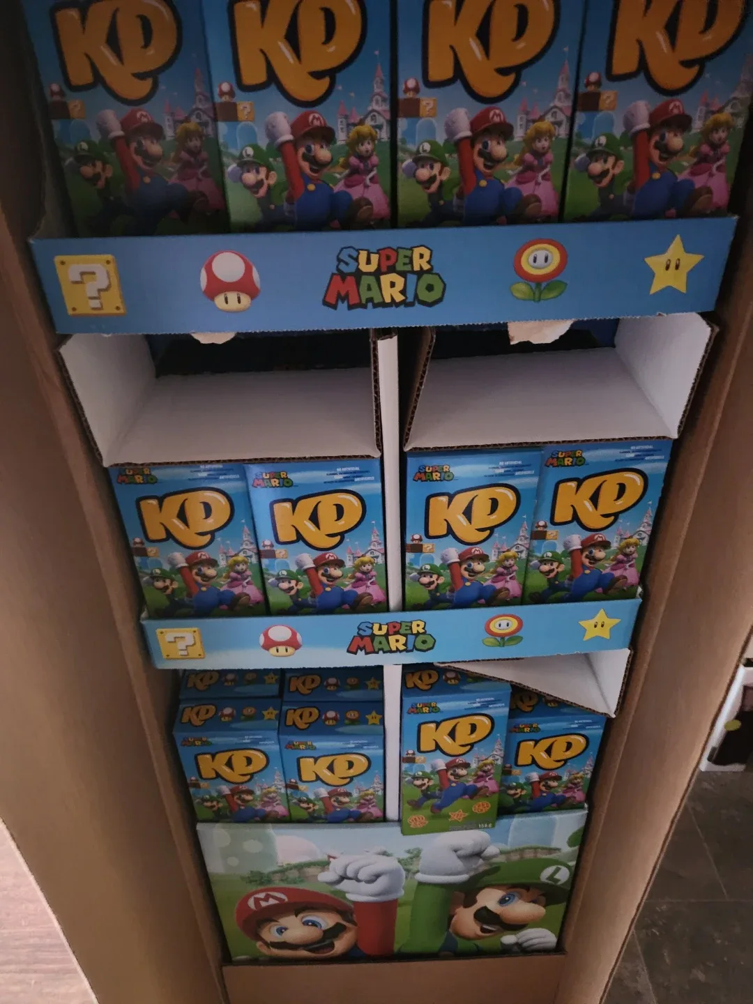 Super Mario Kraft Dinner Macaroni and Cheese 156g image indicator(2)