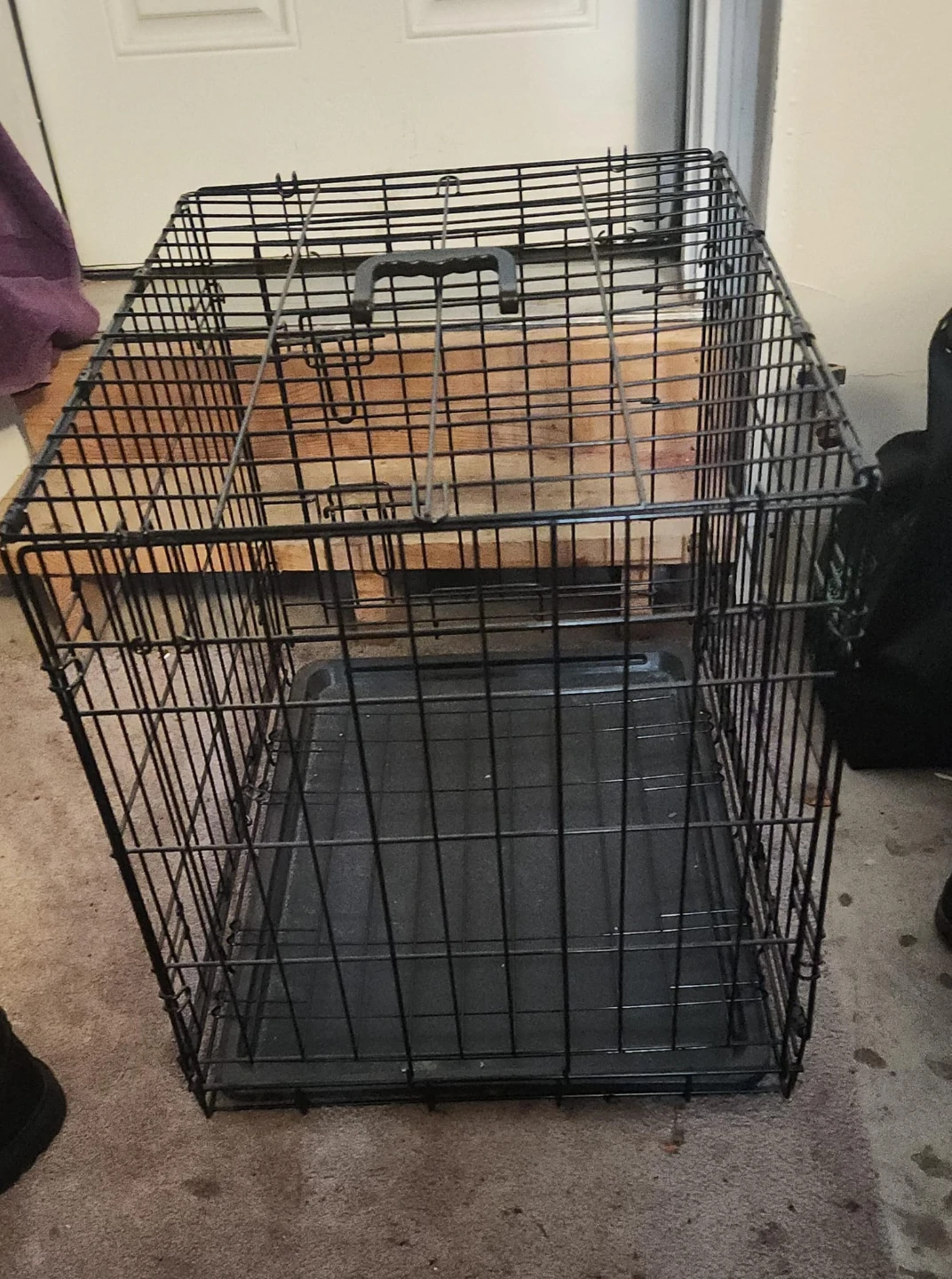 Crate Single Door Dog Crate - 24-Inch