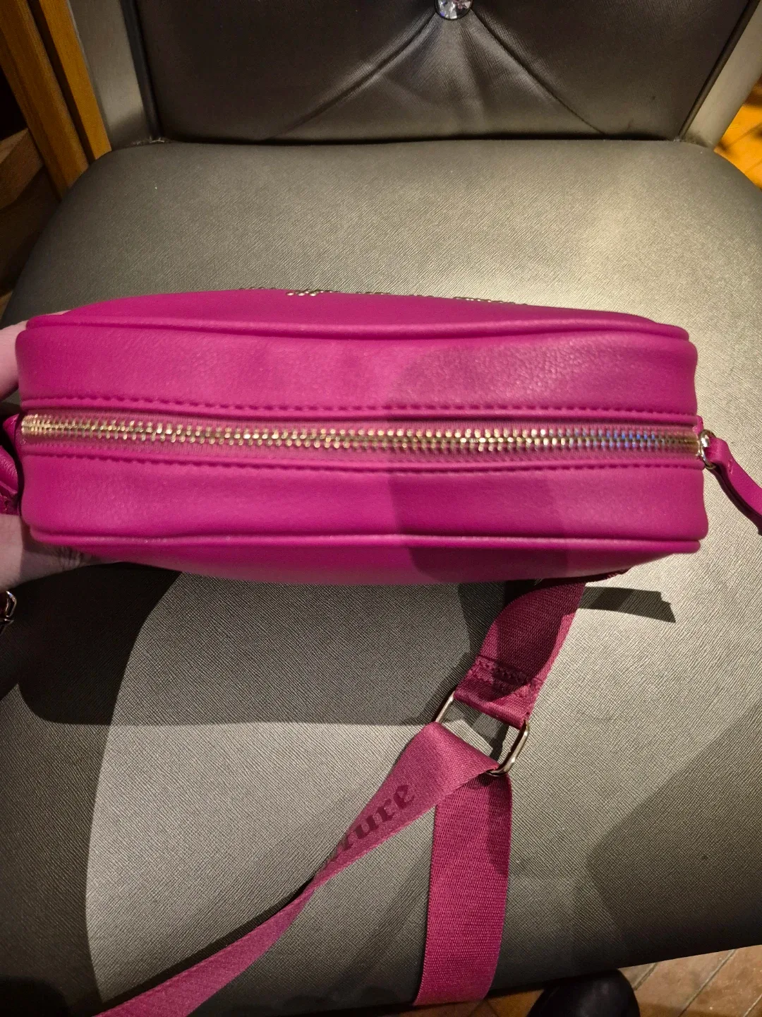 Juicy Couture Pink Crossbody Bag image indicator(9)