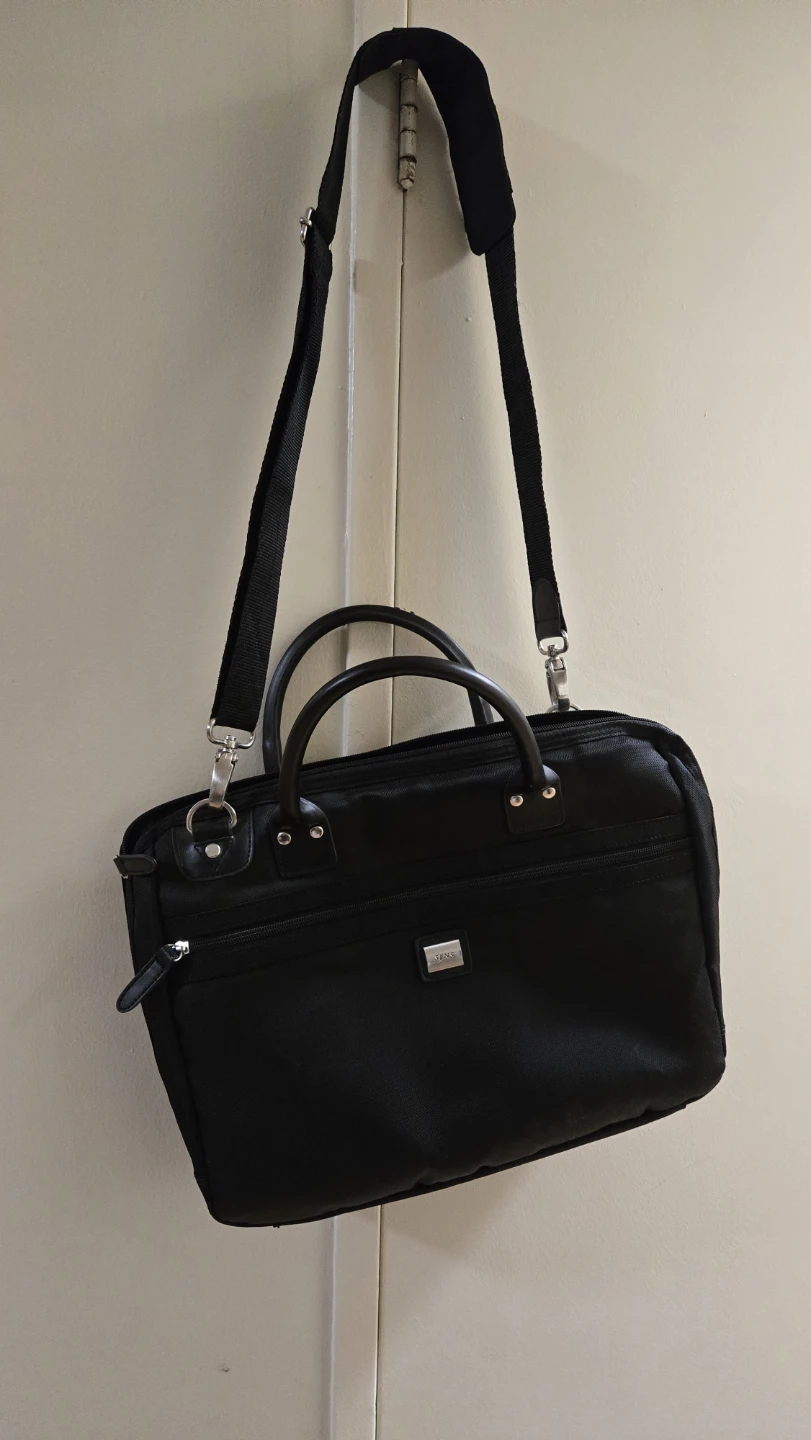 Black Briefcase / laptop case