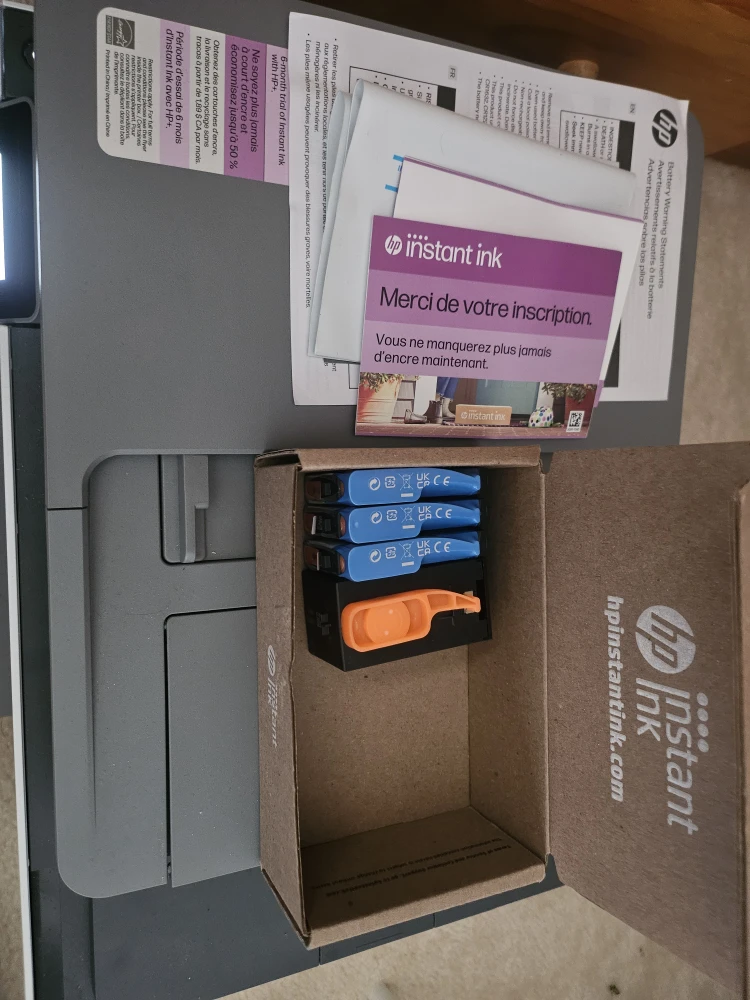 HP OfficeJet 8015e All-in-One Printer