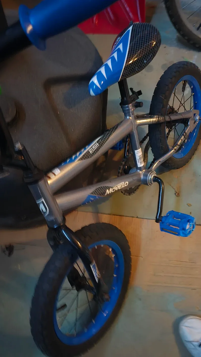 Movelo Rush Kids Bike - Blue & Silver image indicator(2)