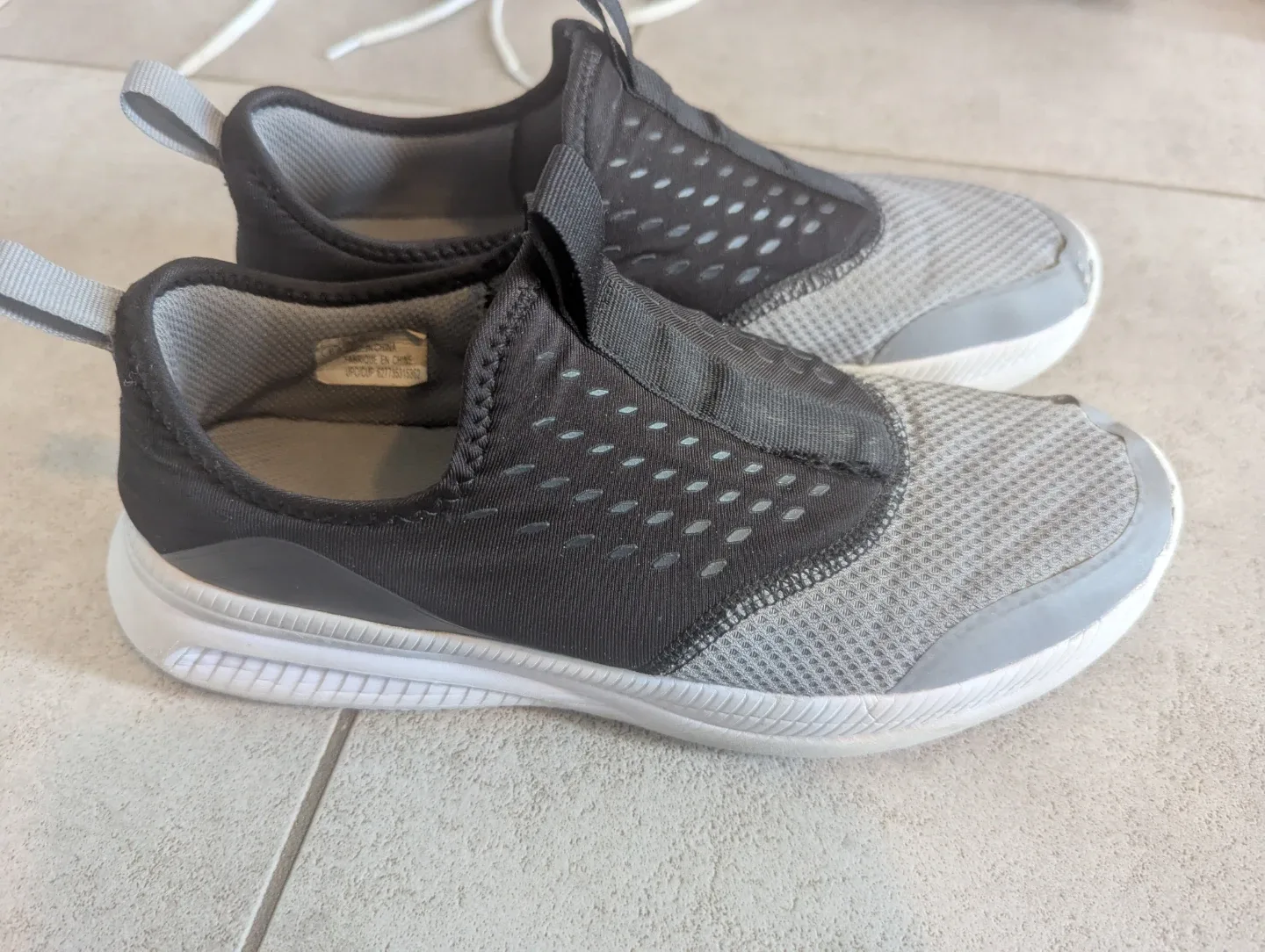 Assorted Women's Footwear image indicator(2)