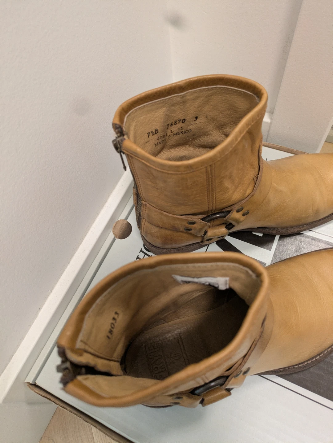 Frye Phillip Harness Camel Boots - Size 7.5 - photo 4