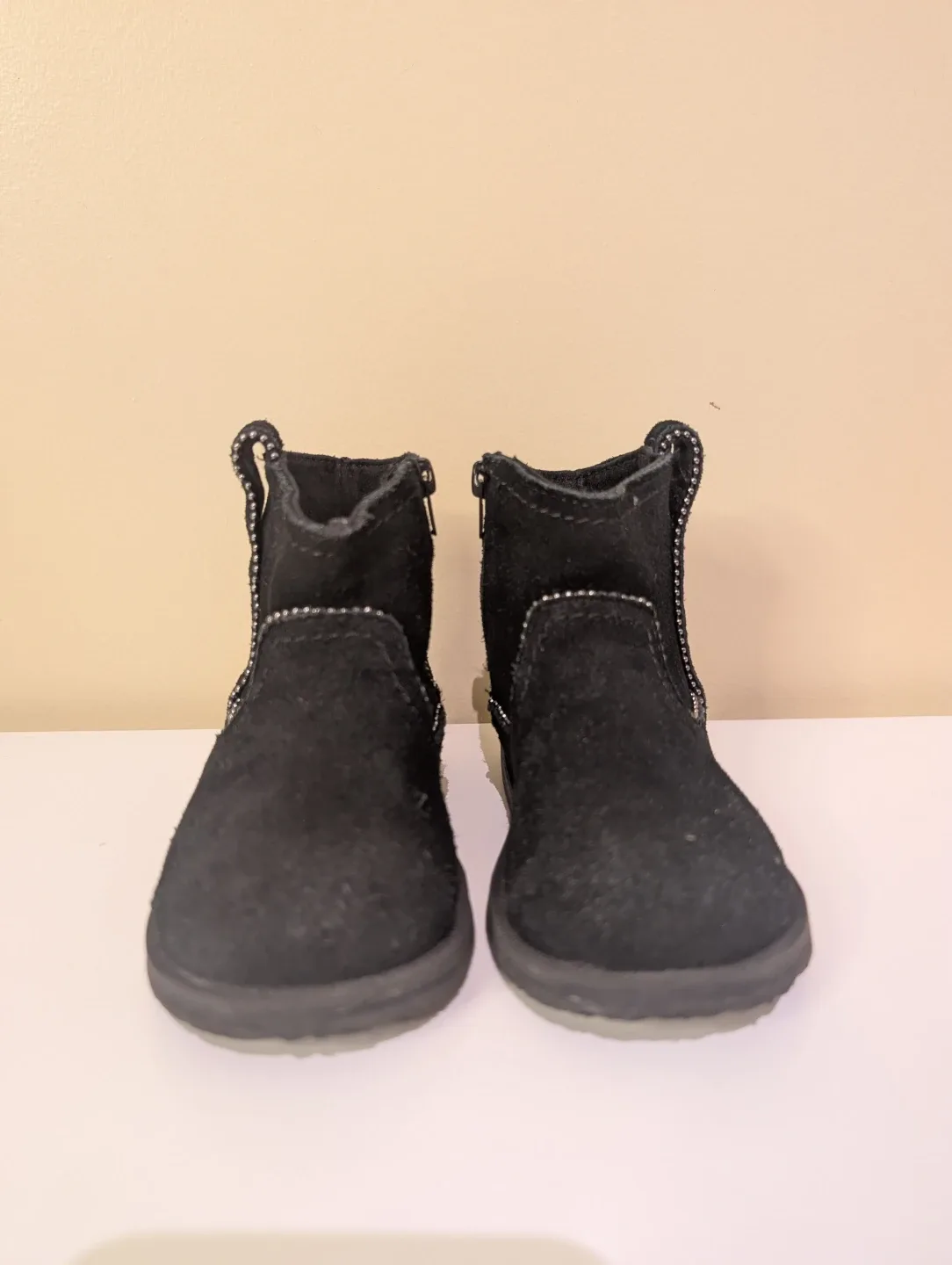 #Cleanout Zara Kids Black Suede Ankle Boots - Size 22 (US 6)