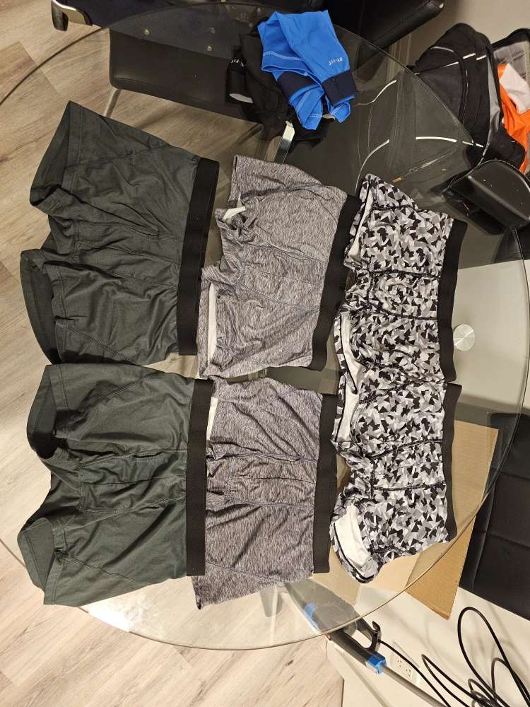 8 pieces of Nike Pro & Athletic Works Shorts - Size Small - photo 3