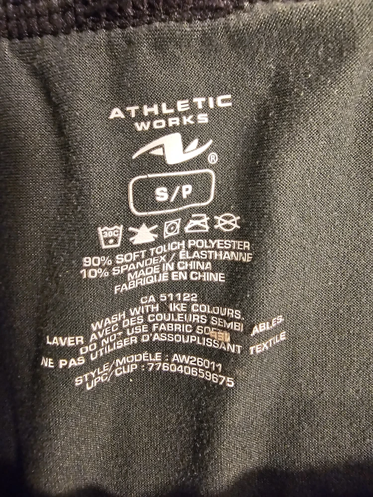 8 pieces of Nike Pro & Athletic Works Shorts - Size Small - photo 4