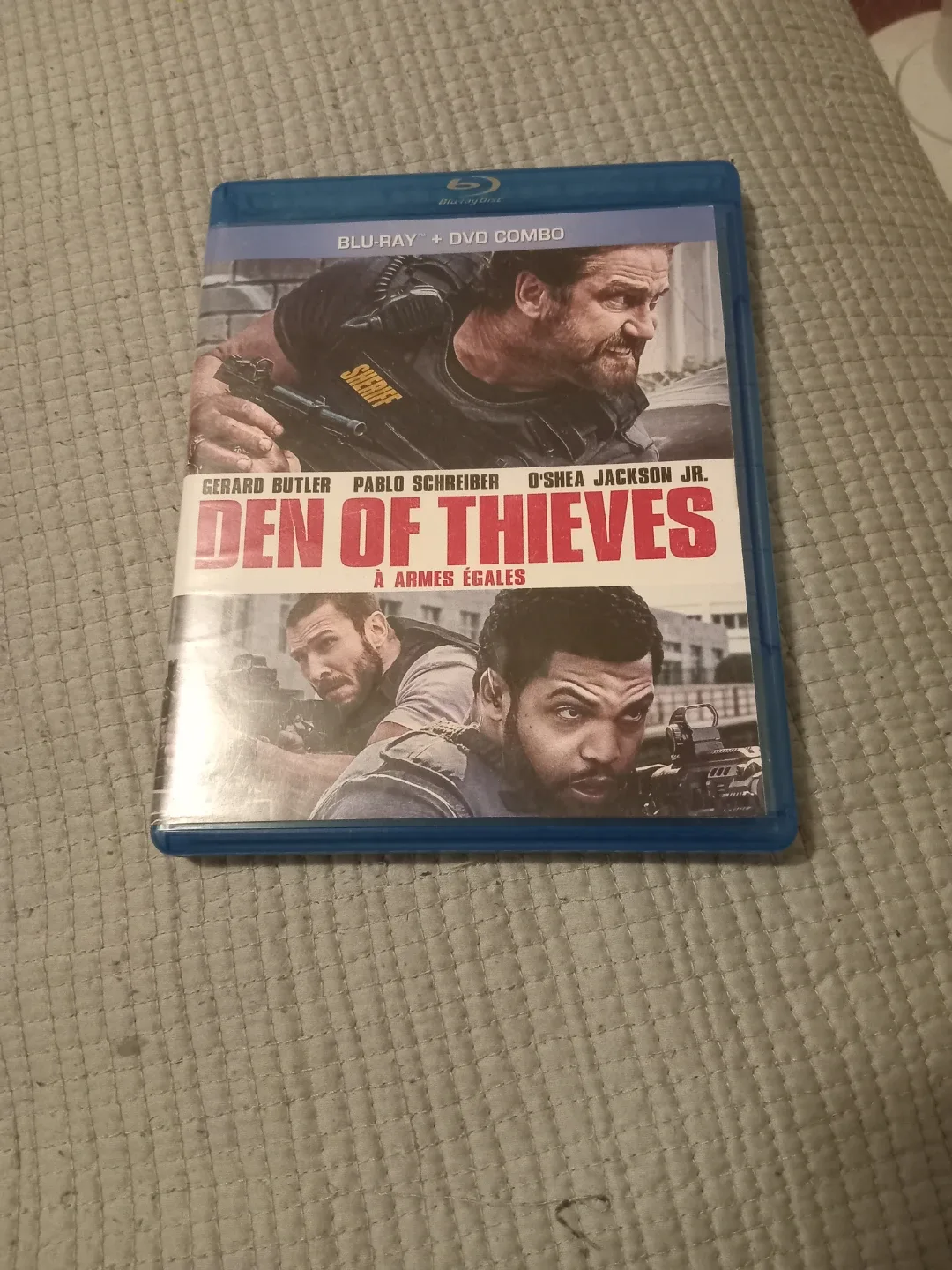 Den of Thieves Blu-ray + DVD Combo