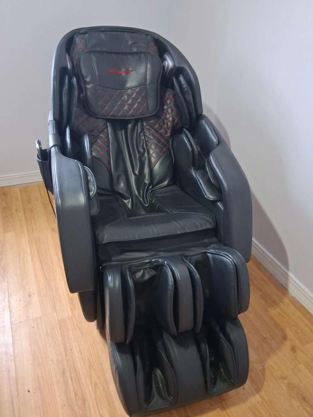 Full Body Massage Chair by NASCAR Dale Earnhardt - photo 2