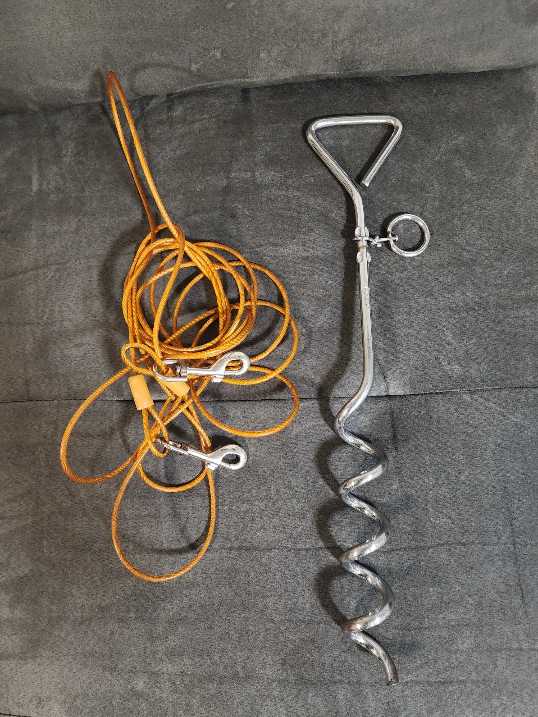 Dog Tie Out Stake & Cable