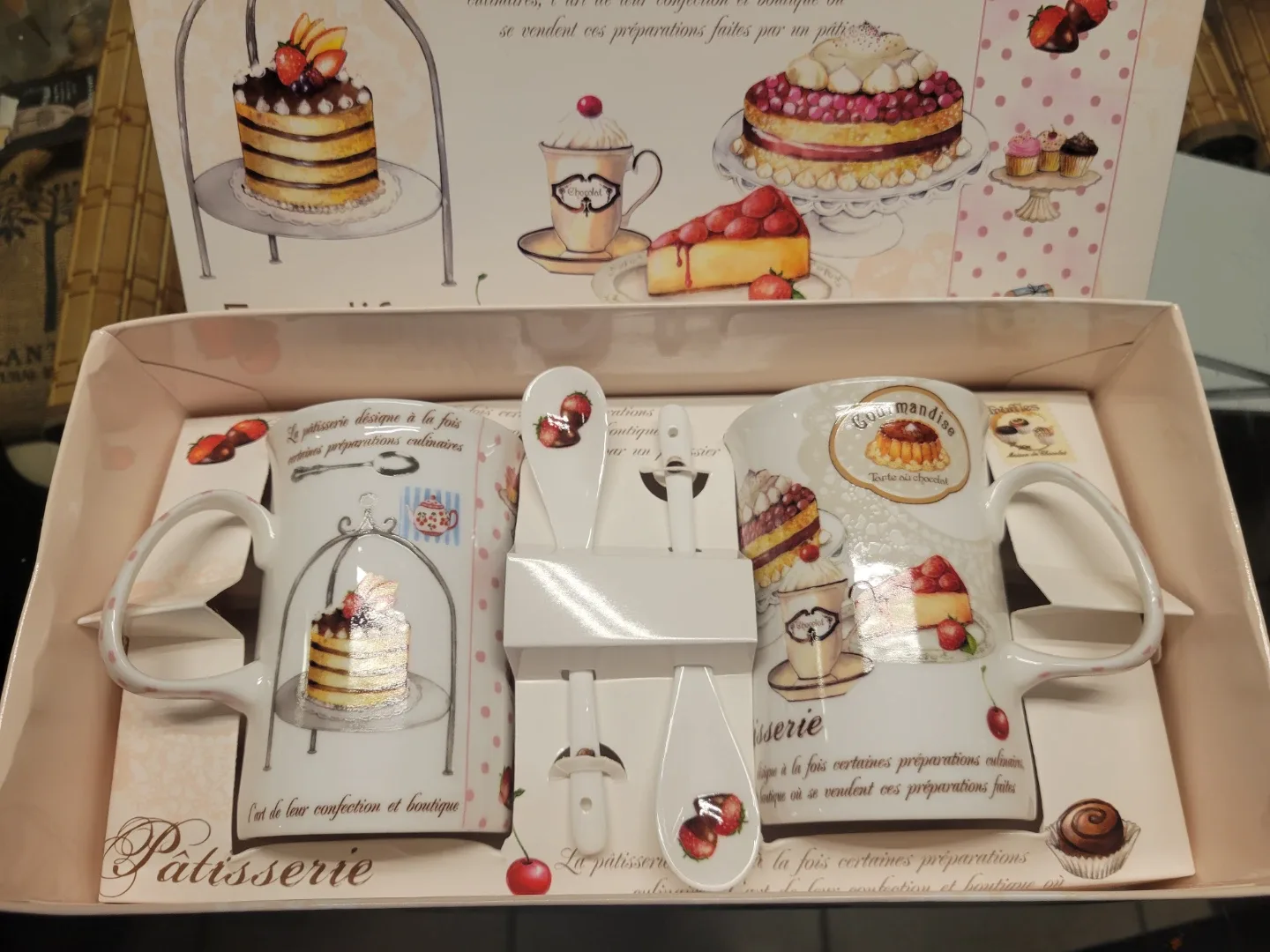 Patisserie Mug Set with Spoons