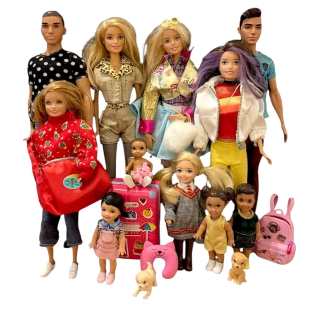 HUGE 🥕Barbie Doll Lot with Accessories & clothing! - photo 5
