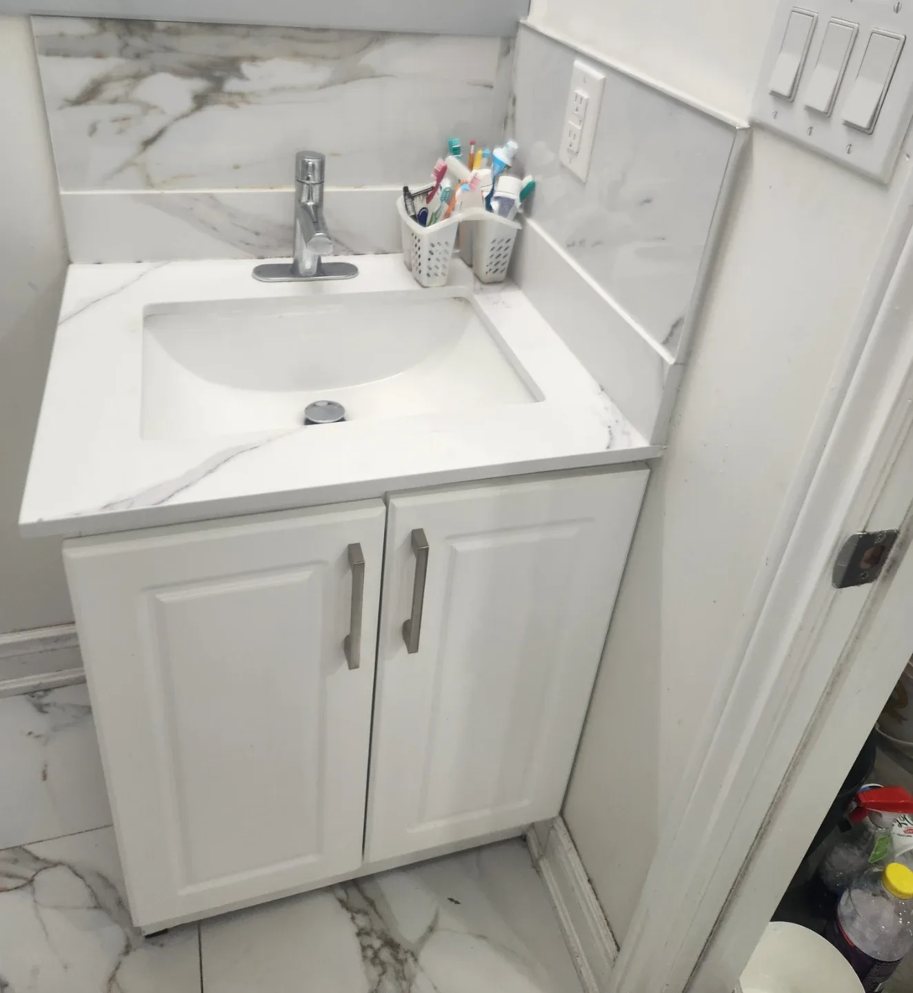 Private room for rent! image indicator(5)