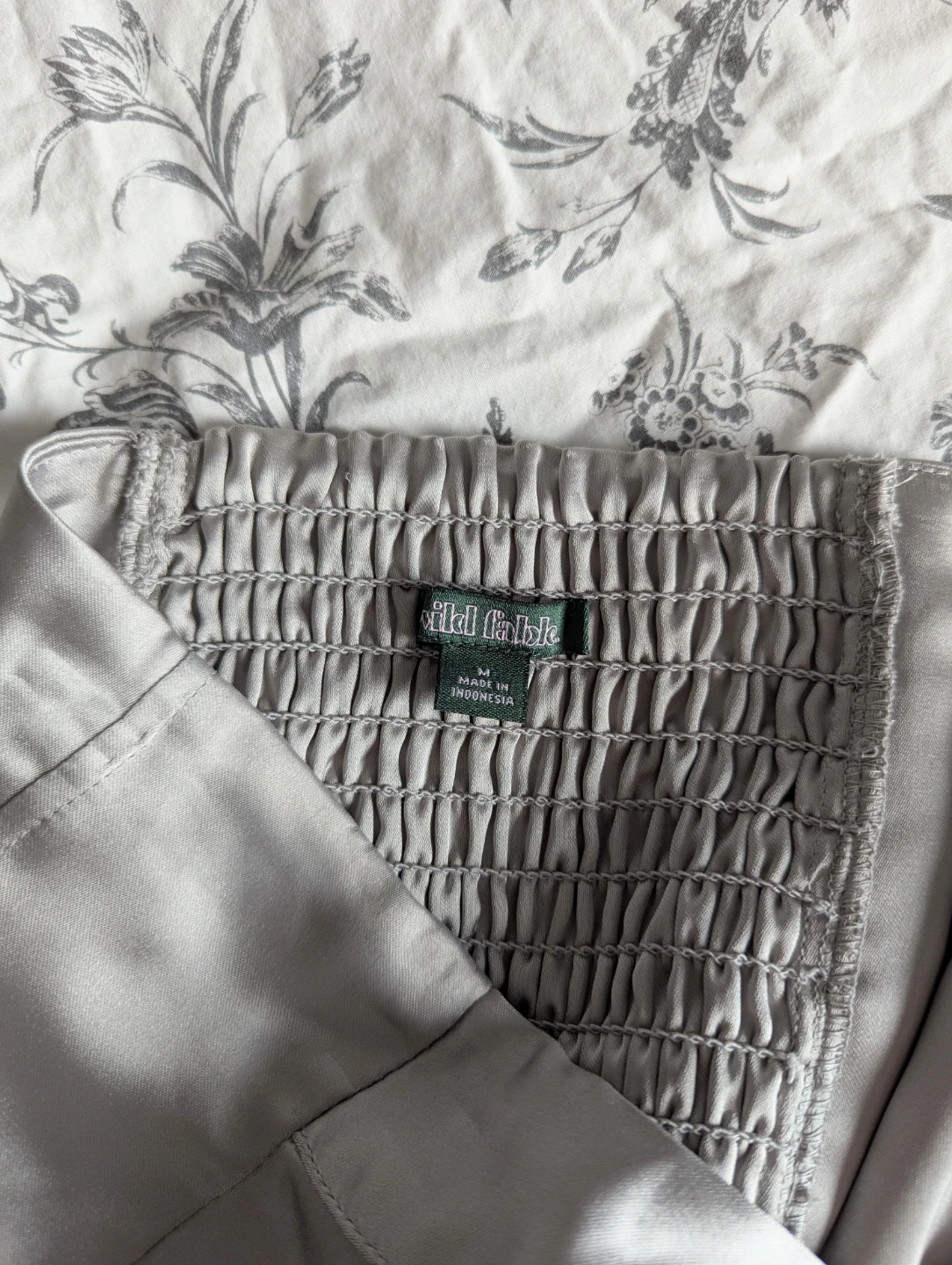 Wild Fable Silver Strapless Top - Size M - photo 3