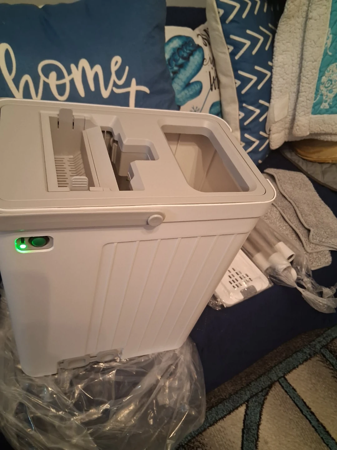 Self-Wringing Mop Bucket Cleaning System - photo 5