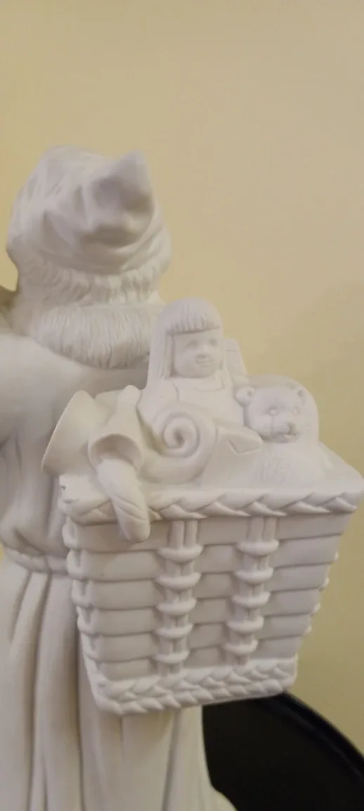 White ceramic Santa image indicator(3)