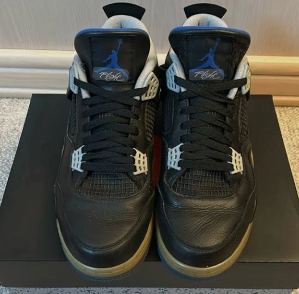 Jordan 4 Retro Motorsport