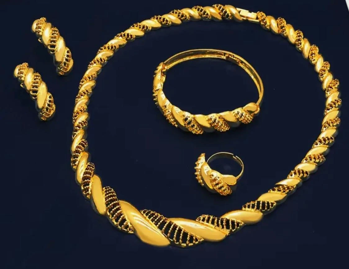 Stunning Gold Plated Jewellery Set