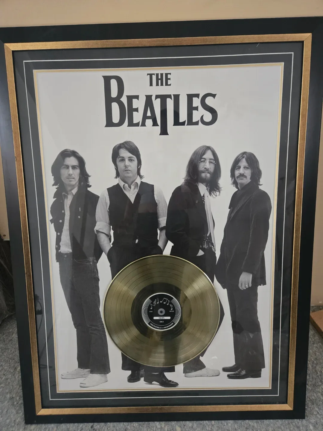 The Beatles Framed Gold Record image indicator(2)