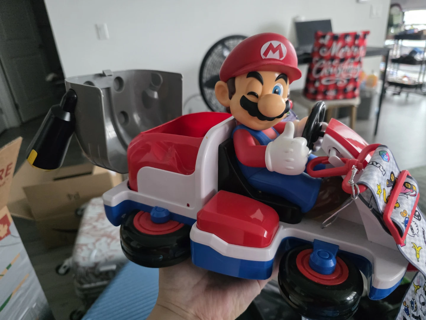 Super Nintendo World Mario Kart Toy Popcorn holder - photo 3