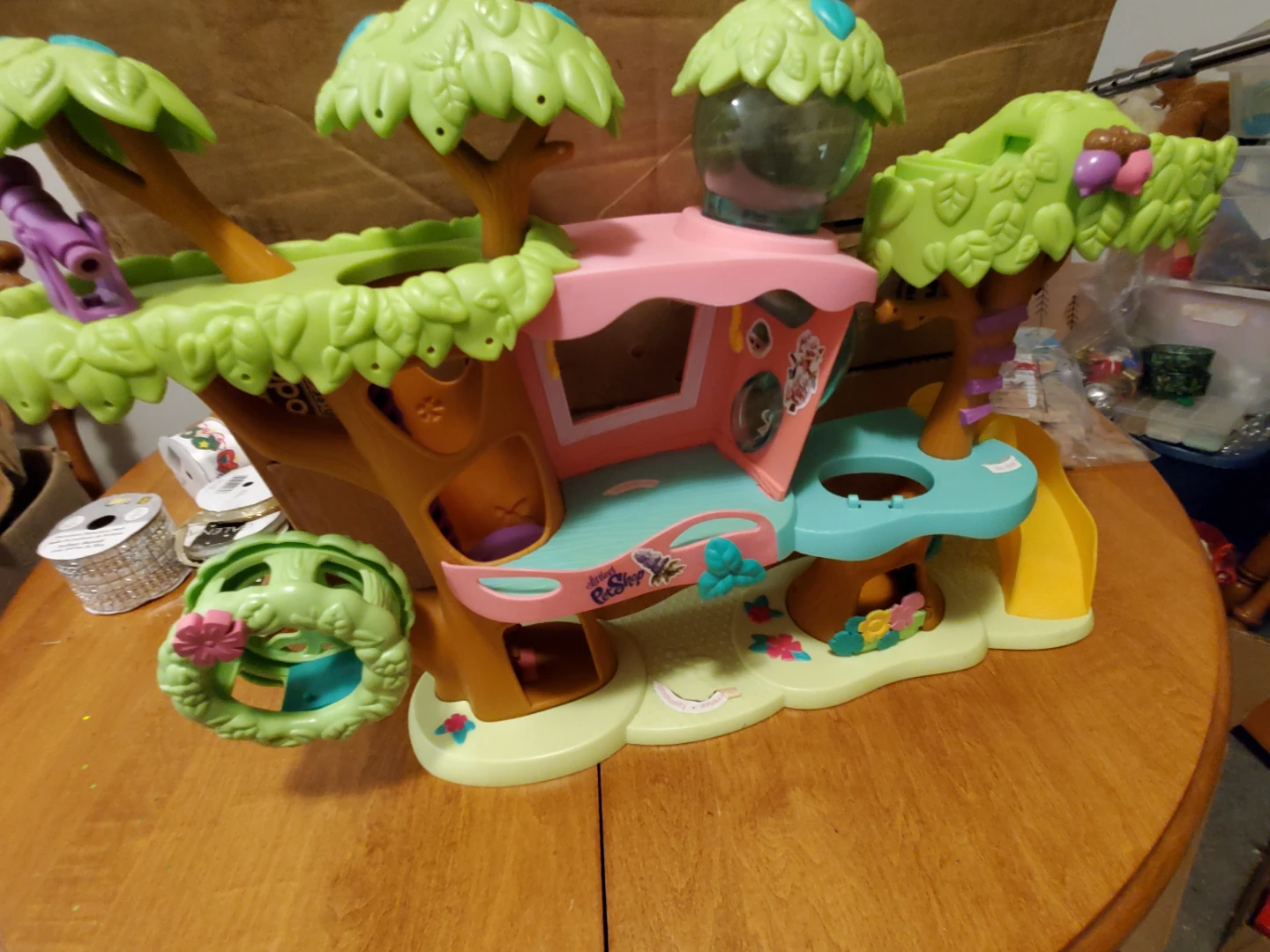 Littlest Pet Shop Treehouse Playset