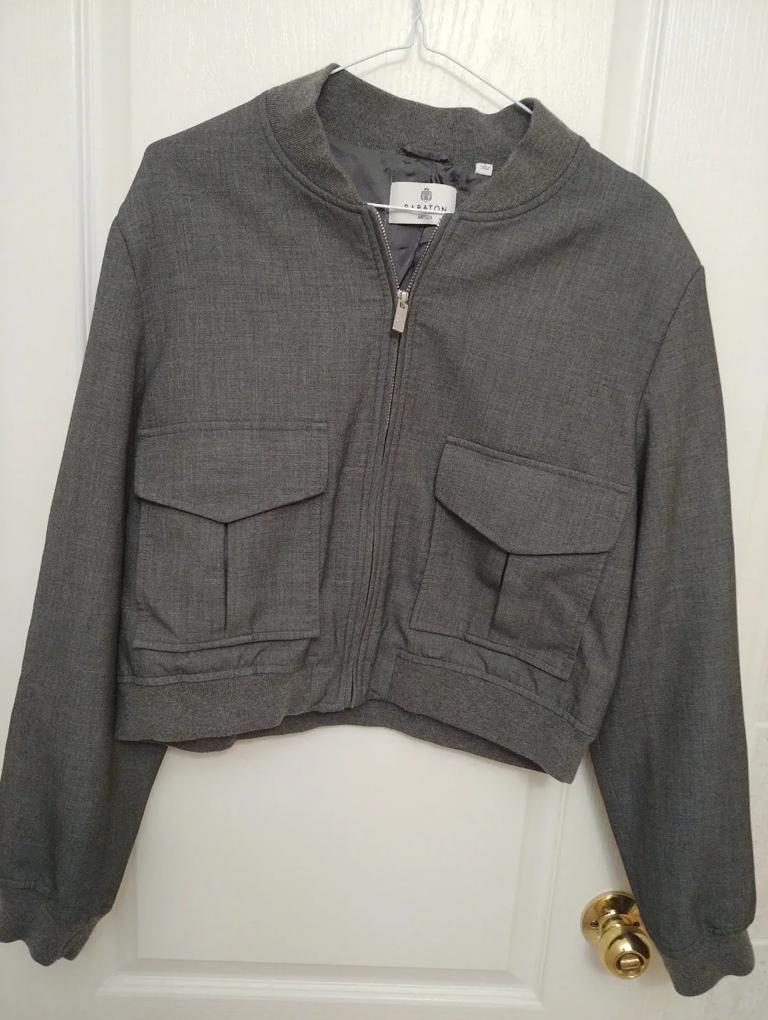 Aritizia Bomber Jacket (L) image indicator(3)