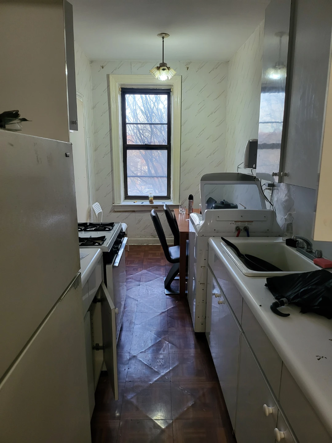 Room for Rent Ocean parkway - photo 5