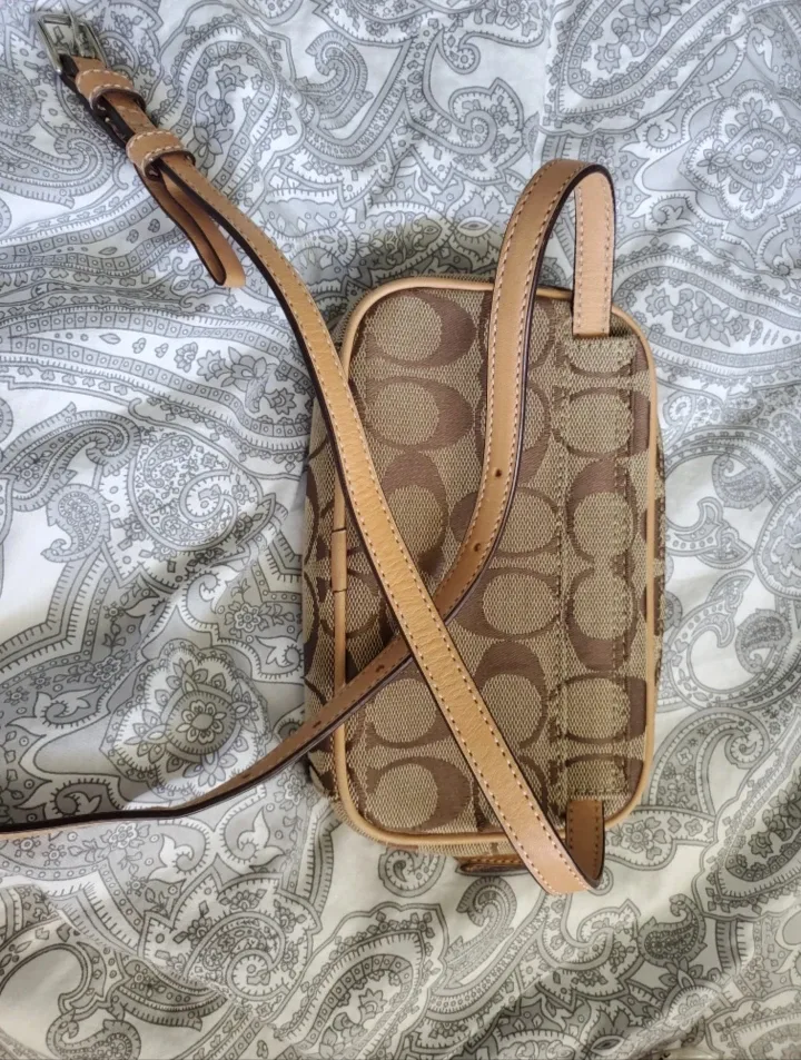 Coach Signature Brown Belt Bag #Cleanout image indicator(2)