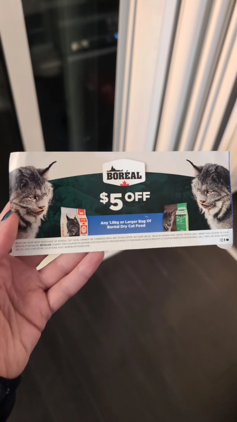 Boréal $5 Off Cat Food Coupon #Gifting
