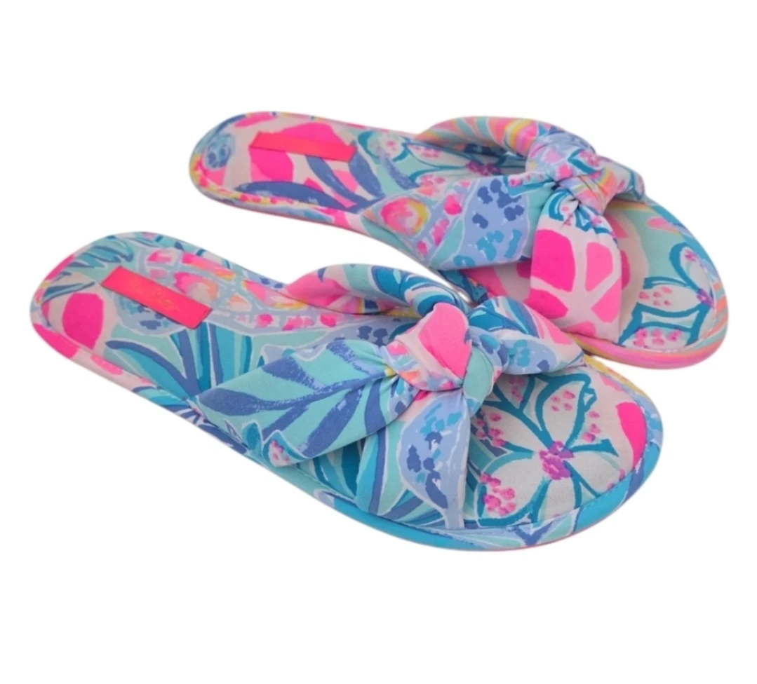 Lilly Pulitzer L/XL Flip Flops