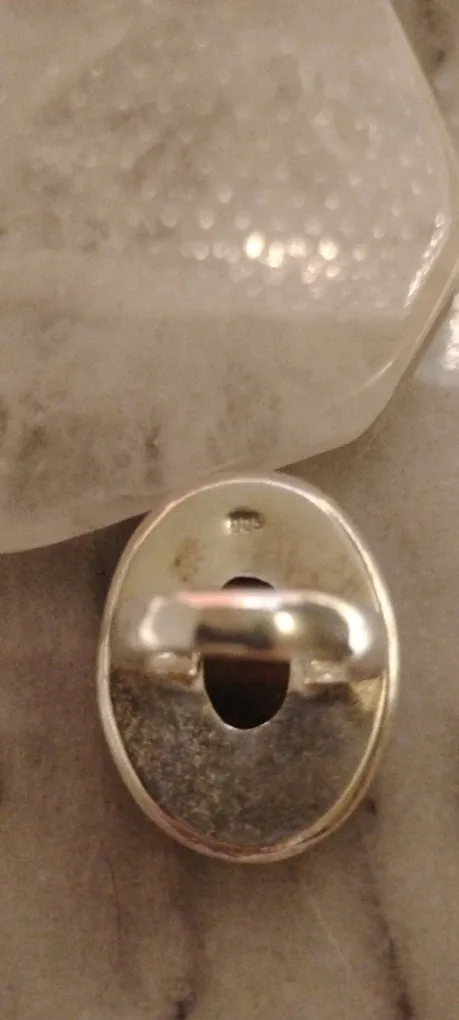 Vintage Silver 925 Iridescent Stone Ring image indicator(5)